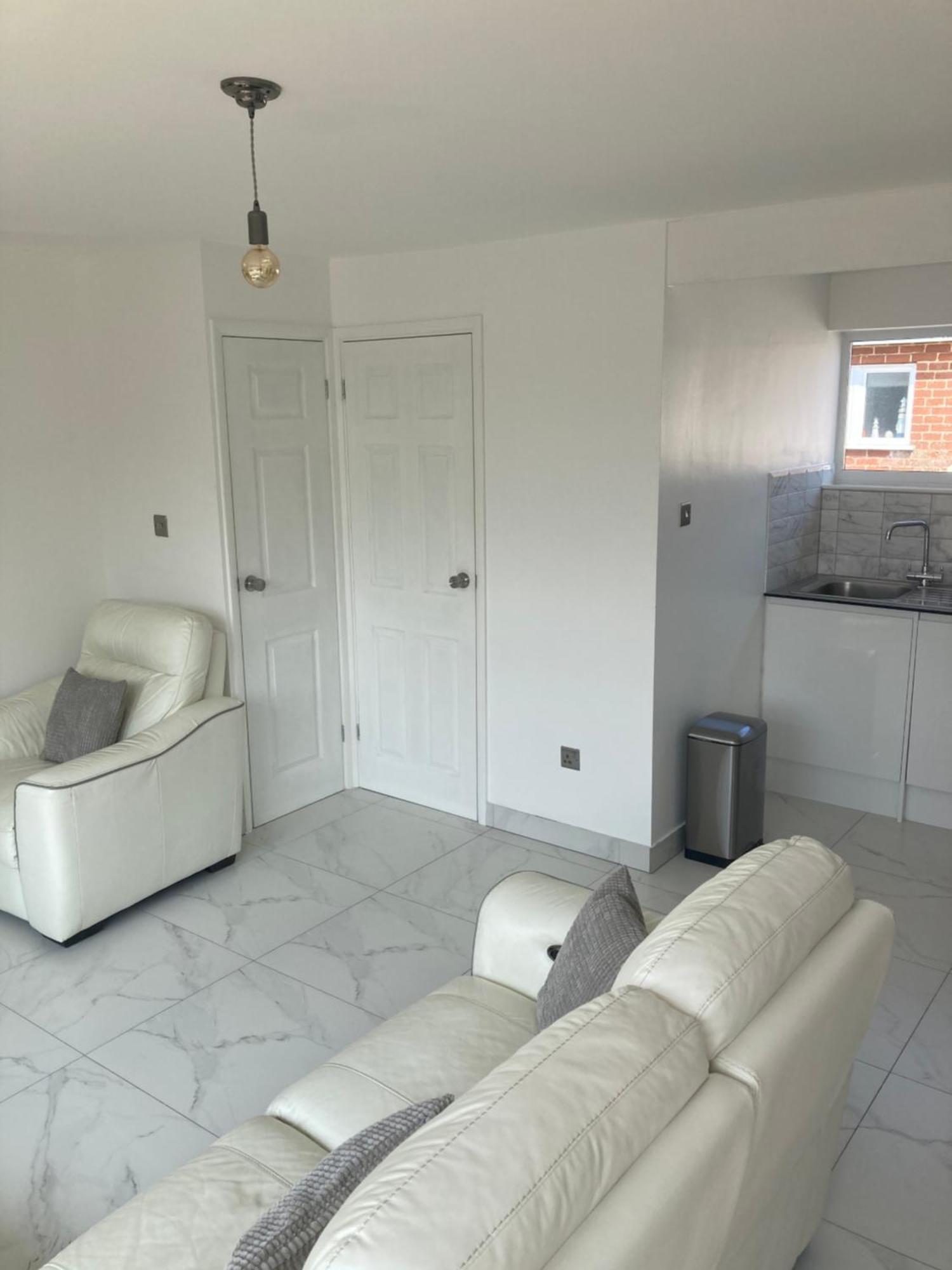 2 Bed Chalet Romney Sands Greatstone エクステリア 写真