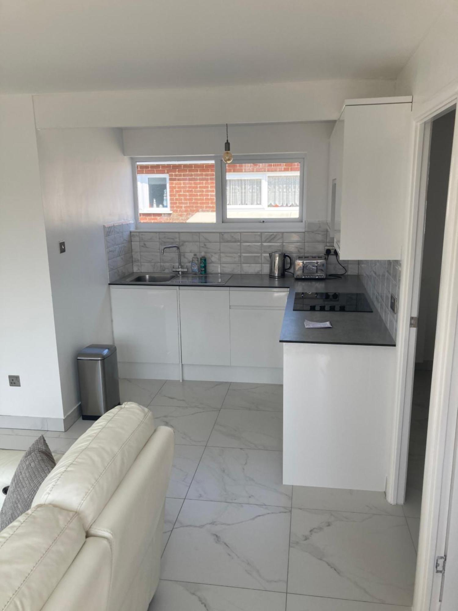 2 Bed Chalet Romney Sands Greatstone エクステリア 写真